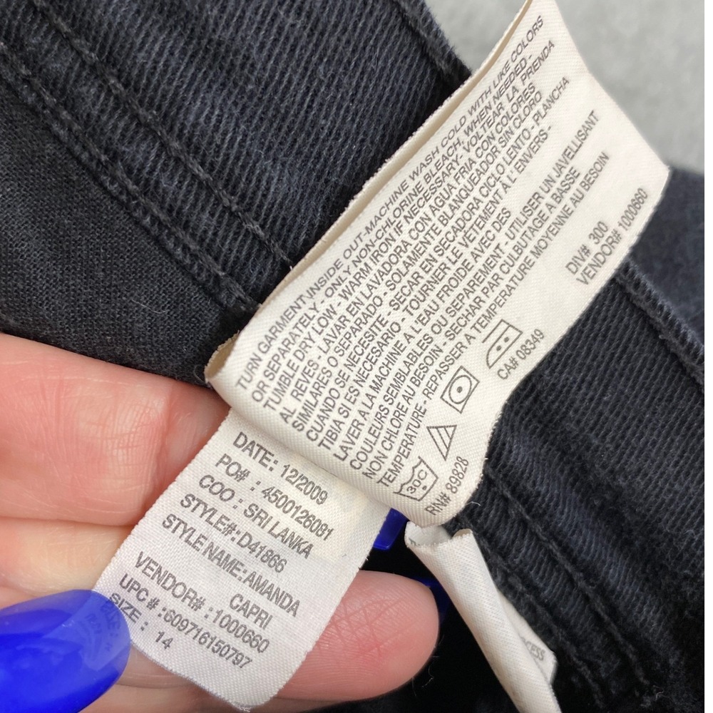 High-Rise Black Preppy Capri Jean Gloria Vanderbilt Amanda Sz 14 (34x18) Stretch - Picture 7 of 8